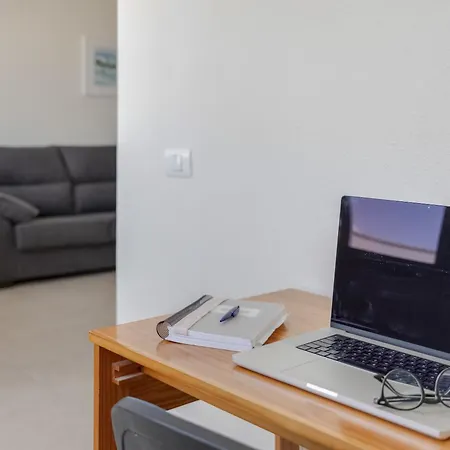 Apartment Isla 5 *
