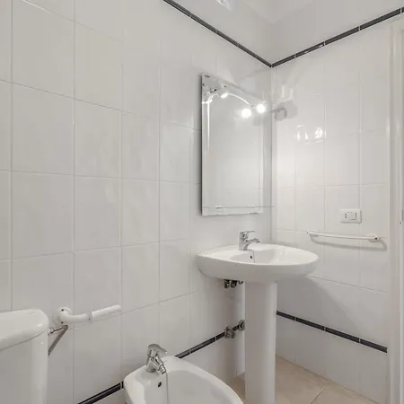 Isla 5 アパート *